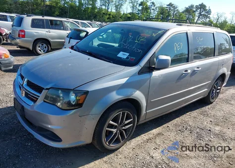 2013 Dodge Grand Caravan Sxt from USA, damaged, VIN 2C4RDGCG8DR640417